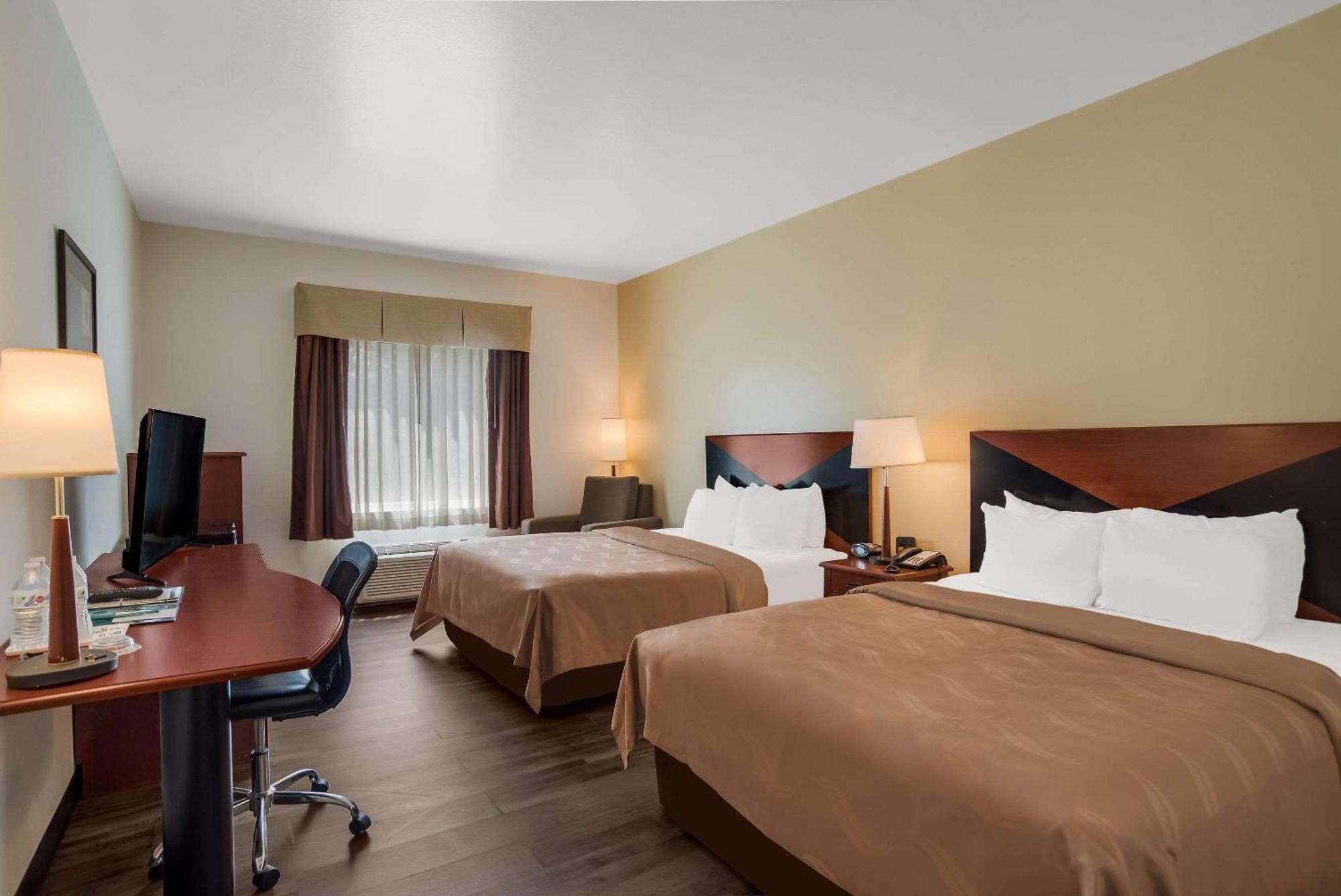 Quality & Hotel