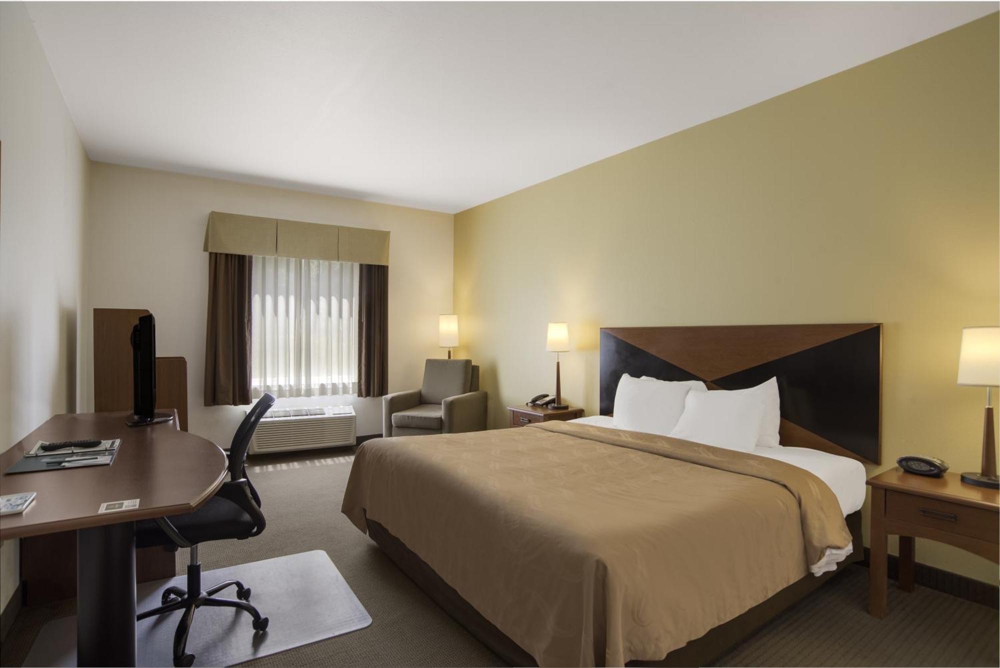 Quality & Hotel