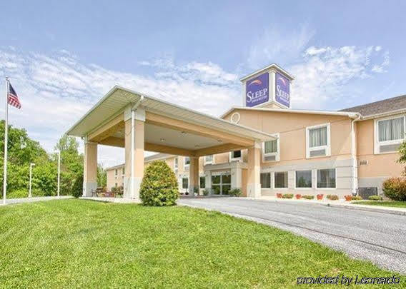 Hotel Quality & Chambersburg